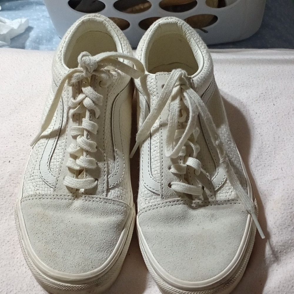 Vans women's shoes size 6